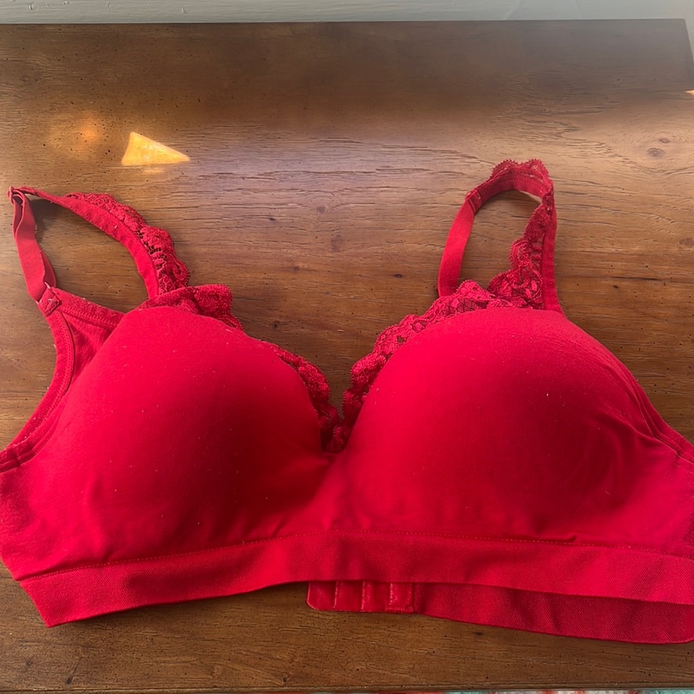 Ambrielle Everyday Seamless Lounge Bra Large